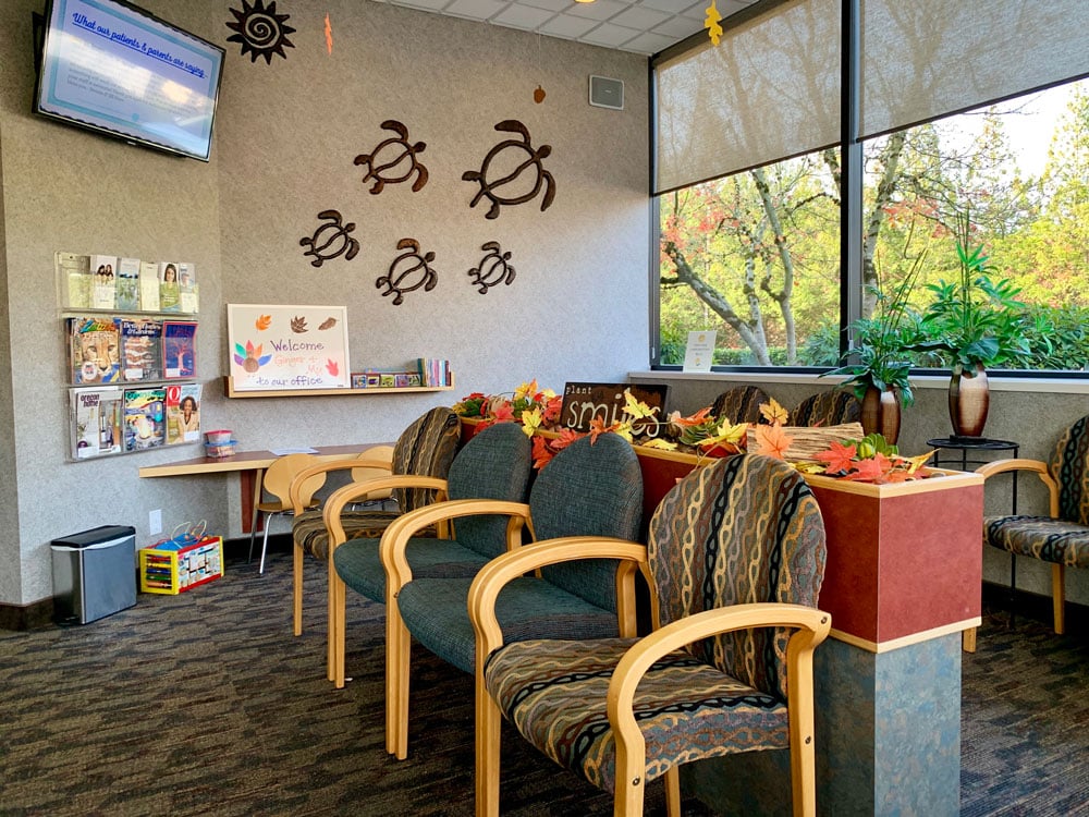 Waiting room Sunnyside Orthodontics in Clackamas, OR